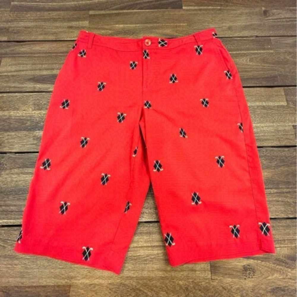 Woman’s CORAL BAY GOLF shorts. Embroidered design. Size 18. Poly/spandex…